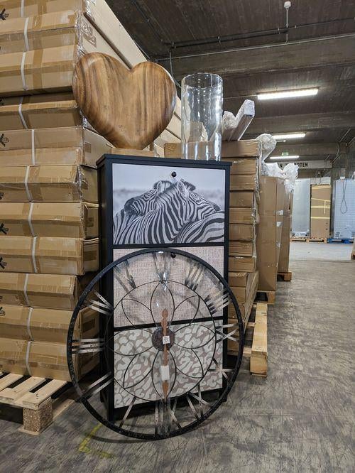 Meubels en Tapijten | B2B Partijhandel | Diverse Ontwerpen, Ophalen, Nieuw, Overige materialen, Modern