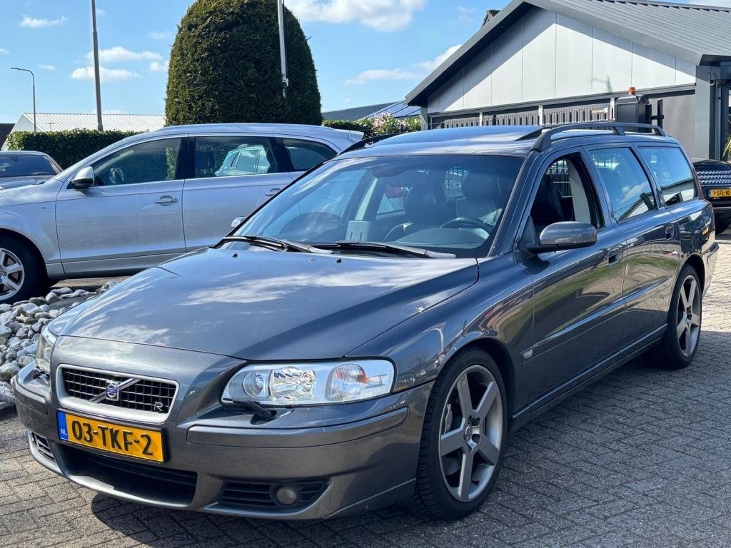 Volvo V70 2.5 R Automaat 2005 Schuifdak Youngtimer, Auto's, Automaat, 2521 cc, Stoelverwarming, Euro 4