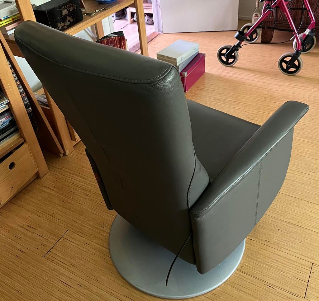 Relax stoel, mechanisch, prominent, Huis en Inrichting, Fauteuils, Ophalen of Verzenden, Zo goed als nieuw, Minder dan 75 cm, 50 tot 75 cm