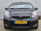 Toyota Yaris 1.3 VVTi Aspiration / Automaat / 5 Deurs / PDC!, 750 kg, 4 cilinders, Zwart, Bedrijf