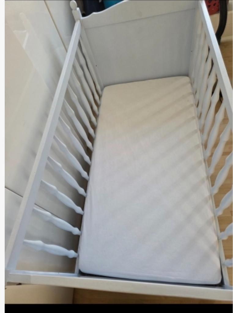Baby bed, Ophalen, Zo goed als nieuw, Ledikant
