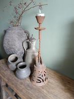 NIEUW Aura Peeperkorn kandelaar metaal 60 cm hoog, Nieuw, Ophalen of Verzenden, Kandelaar, Metaal