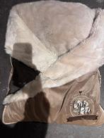 Nieuw  slaapzak voor een klein hondje kleur crème beige, Ophalen of Verzenden, Nieuw