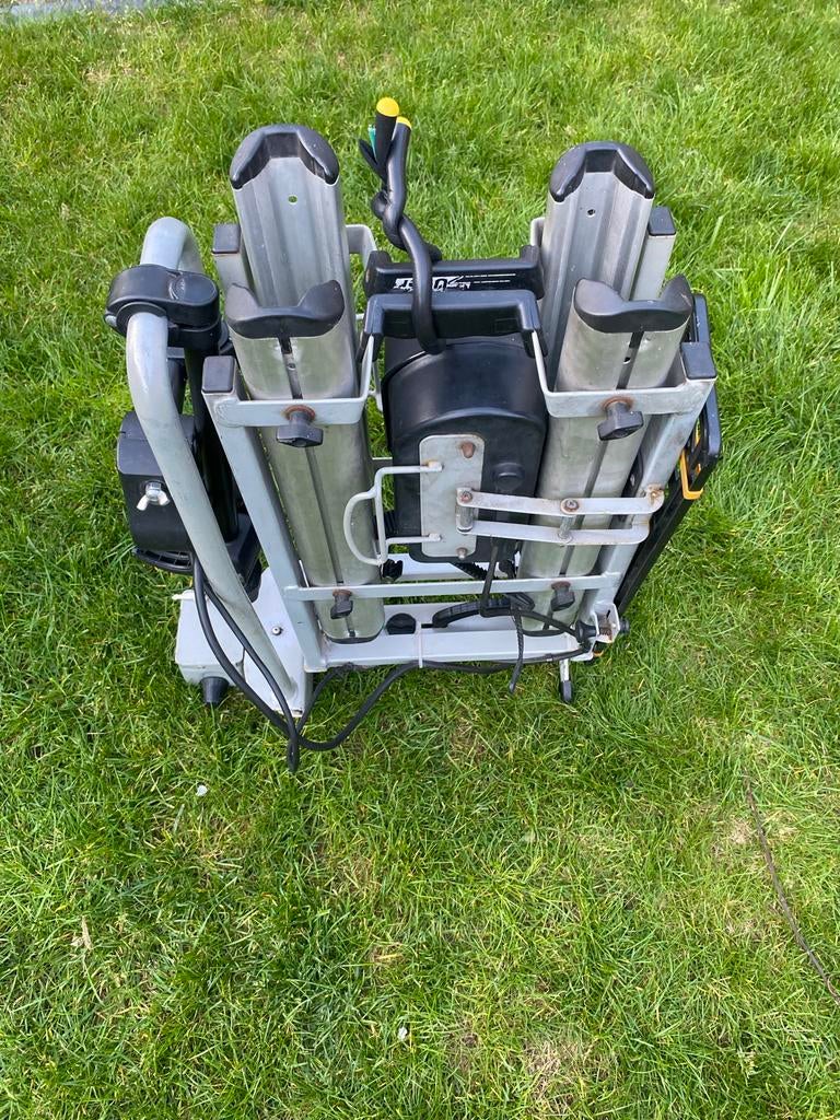 Pro User Diamant opvouwbare fietsendrager E-bikes tot 60 kg, Auto diversen, Fietsendragers, Ophalen, Gebruikt, 2 fietsen, Trekhaakdrager