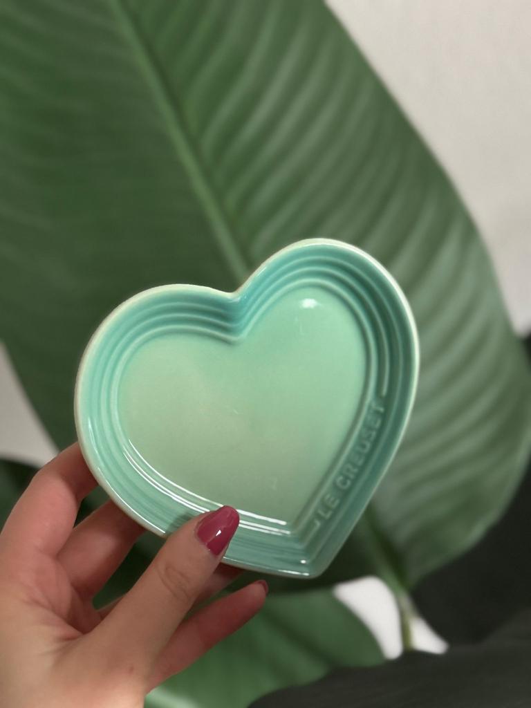 Le Creuset Bordje hart vorm nieuw, Keramiek, Nieuw, Ophalen of Verzenden, Bord(en)