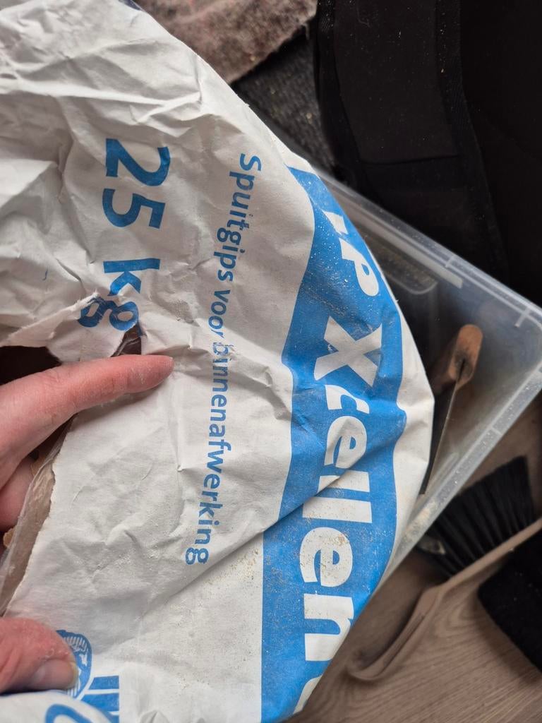 (Spuit)gips, Ophalen