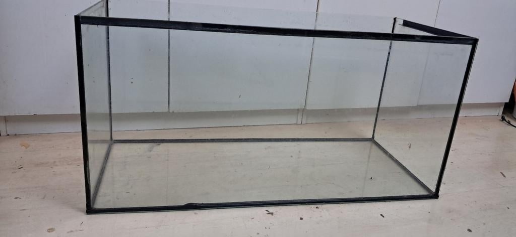 Aquarium, Dieren en Toebehoren, Ophalen of Verzenden, 75 tot 110 cm, Hok, Minder dan 60 cm