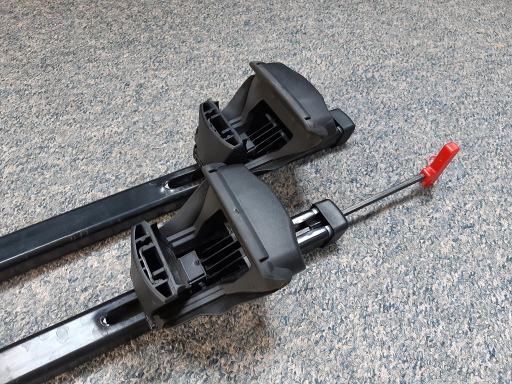 Dakrailing dakdragers Thule Smartrack 784, Auto diversen, Dakdragers, Ophalen, Gebruikt, Thule Sweden AB, Borggatan 5, 335 73 Hillerstorp, Zweden