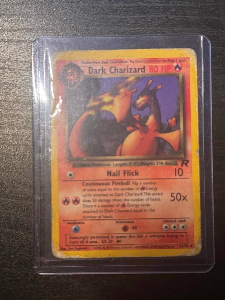 Dark Charizard #4 Team Rocket Pokemon kaart, Hobby en Vrije tijd, Verzamelkaartspellen | Pokémon, Ophalen of Verzenden, Gebruikt