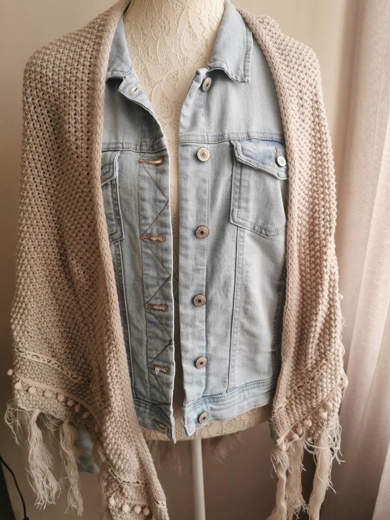 Nieuw : (Overslag) sjaal met applicatie, Ophalen of Verzenden, Nieuw, Maat 46/48 (XL) of groter, Sjaal