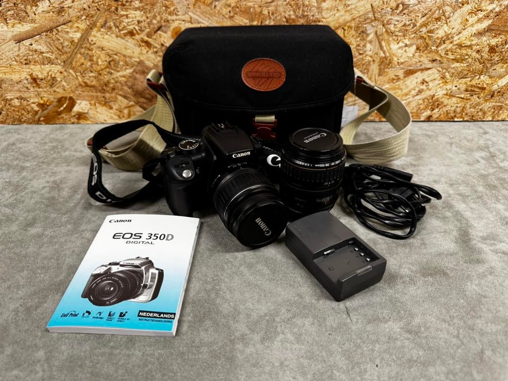 Complete Canon EOS 350D Incl. 2 Lenzen&nieuwe oplader - ReK4, Spiegelreflex, Canon, Ophalen of Verzenden, Zo goed als nieuw