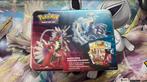 Pokemon tcg 2023 collector chest, Hobby en Vrije tijd, Verzamelkaartspellen | Pokémon, Ophalen of Verzenden, Nieuw