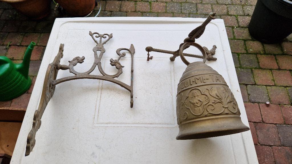 antieke koperen of bronsen kloosterbel, Antiek en Kunst, Ophalen of Verzenden, Koper