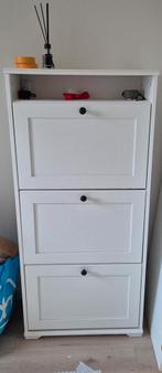 Ikea Brusali schoenenkast met 3 vakken - wit, Huis en Inrichting, Kasten | Schoenenkasten, Ophalen, Zo goed als nieuw, Modern