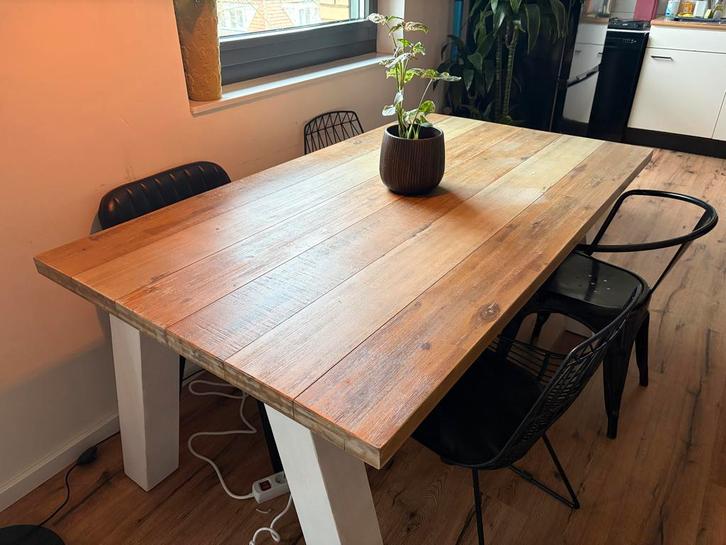 Eettafel met 4 zwarte stoelen, Huis en Inrichting, Tafels | Eettafels, Gebruikt, 50 tot 100 cm, 150 tot 200 cm, Vier personen