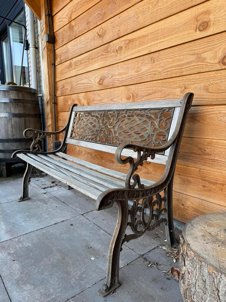 Gietijzeren tuinbankje, Ophalen, Gebruikt, Hout