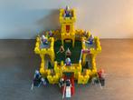Vintage Lego Kasteel 375 met Ridders en Accessoires, Kinderen en Baby's, Speelgoed | Duplo en Lego, Ophalen, Gebruikt, Complete set