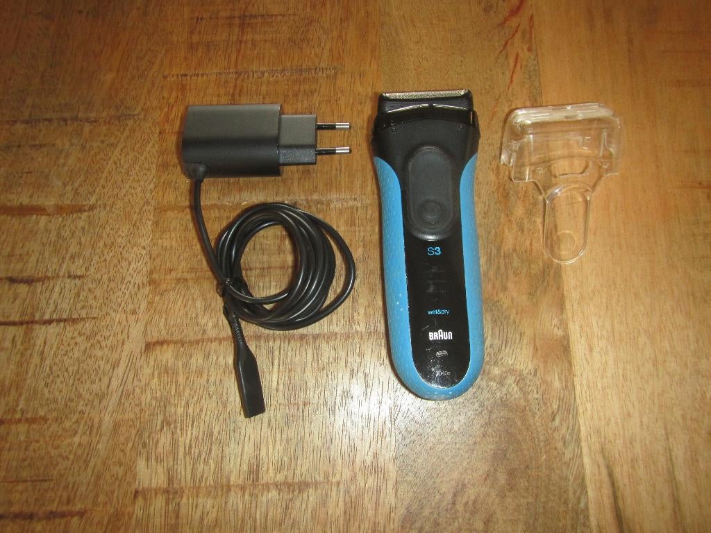Braun scheerapparaat 3040 S, Witgoed en Apparatuur, Persoonlijke-verzorgingsapparatuur, Ophalen of Verzenden, Zo goed als nieuw