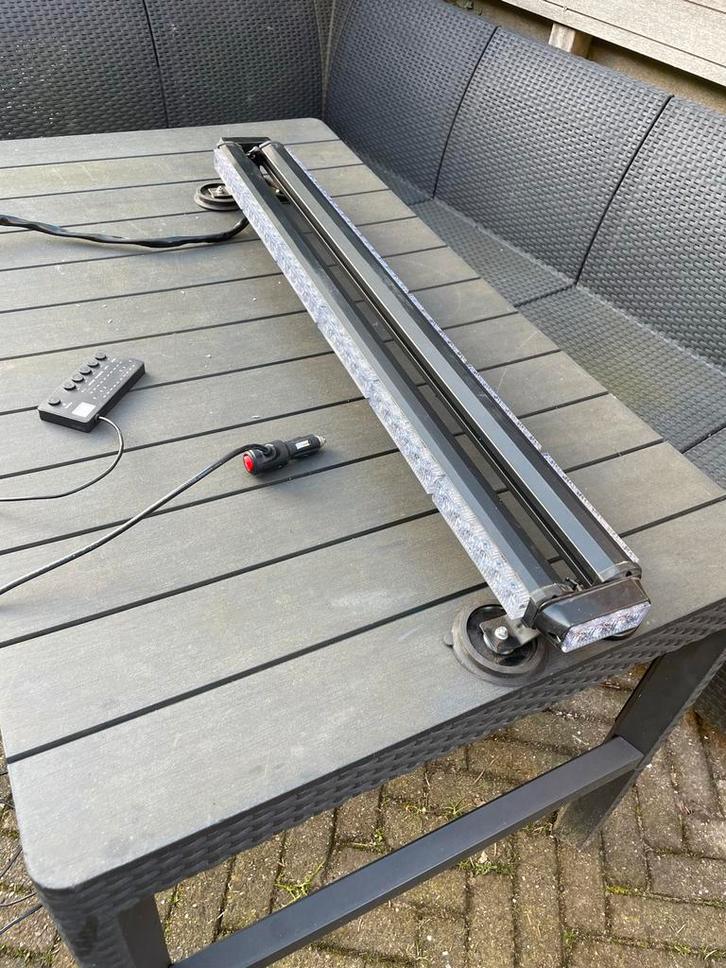 Witte en oranje LED zwaaibalk met afstandsbediening, Auto-onderdelen, Verlichting, Universele onderdelen, Nieuw, Ophalen