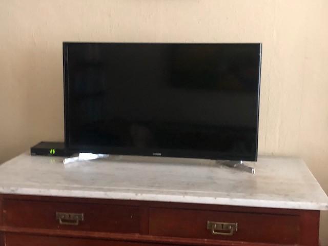Samsung TV, Audio, Tv en Foto, Televisies, Gebruikt, LED, 60 tot 80 cm, HD Ready (720p), Samsung, 50 Hz, Smart TV, Ophalen