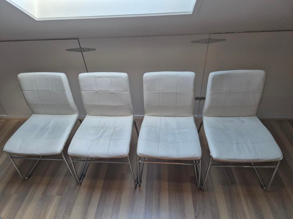 4x Beliani stoelen, Huis en Inrichting, Stoelen, Ophalen, Gebruikt, Wit, Vier