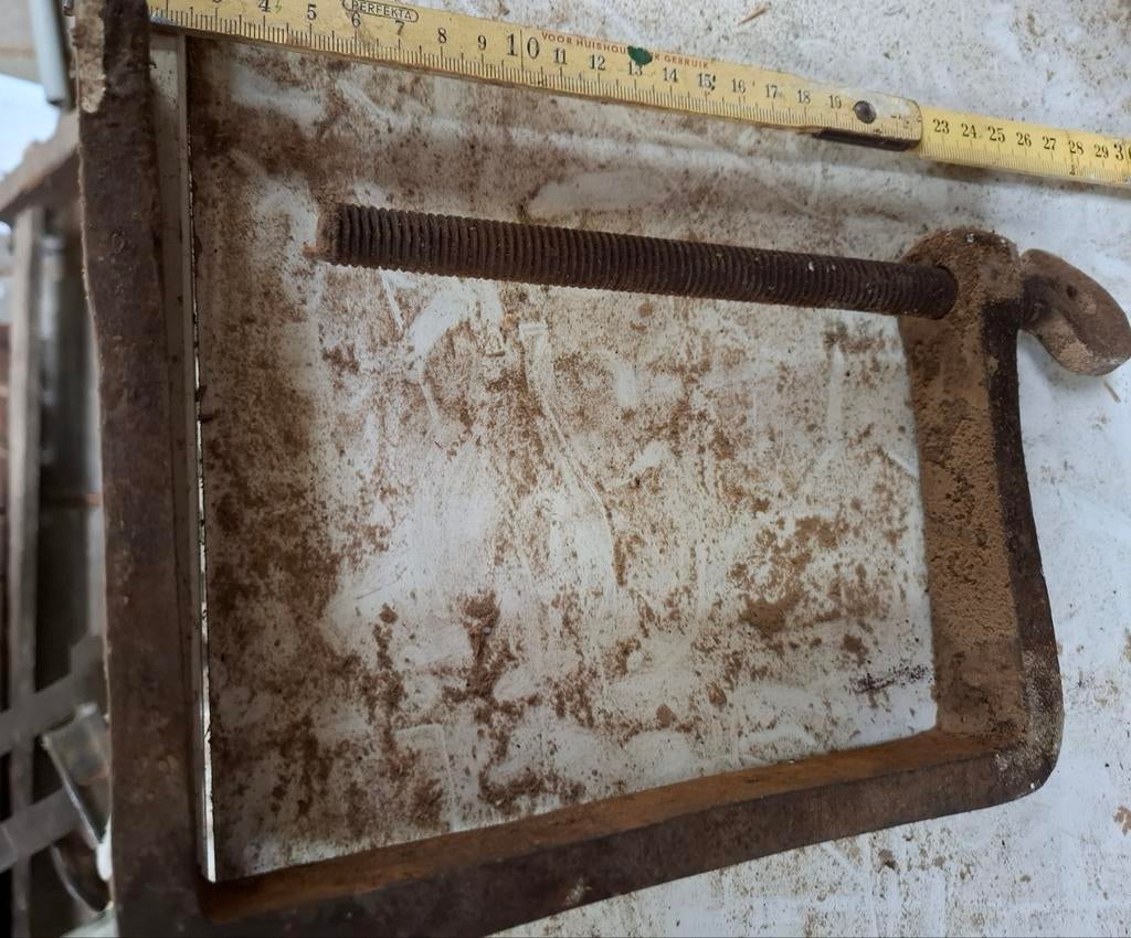 Oude lijmklem, Ophalen, Gebruikt