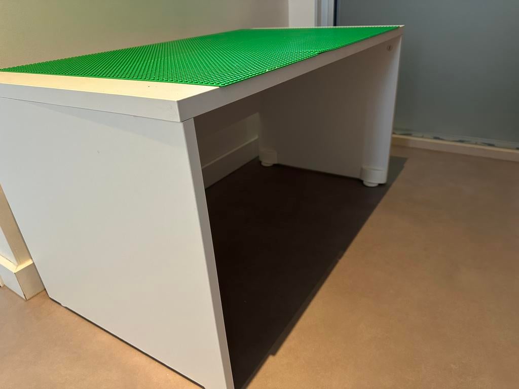 Ikea Smastad tafel met lego platen, Ophalen, 50 tot 100 cm, Zo goed als nieuw, Minder dan 100 cm
