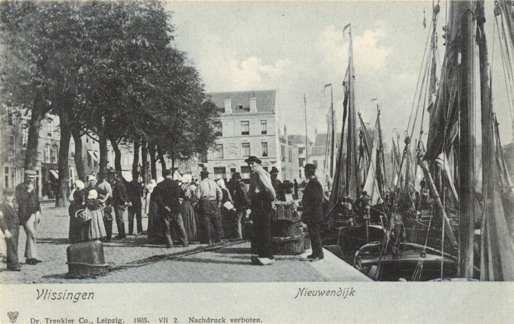 Vlissingen - Nieuwendijk - volk schepen - 1905 - ongelopen, Verzenden, Voor 1920, Ongelopen, Zeeland