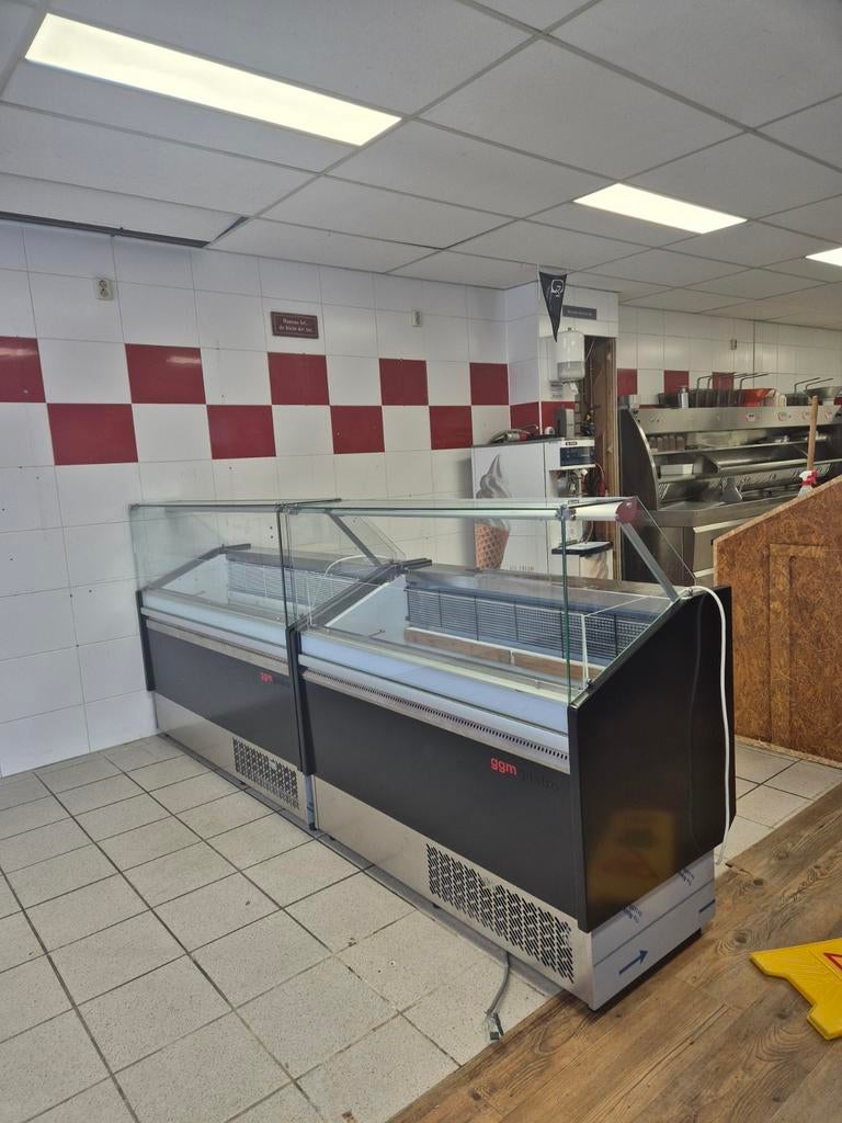 GGM Gastro Ijsvitrine's - 9 en 6 bak, Zakelijke goederen, Horeca | Meubilair en Inrichting, Ophalen, Gebruikt, Barinrichting