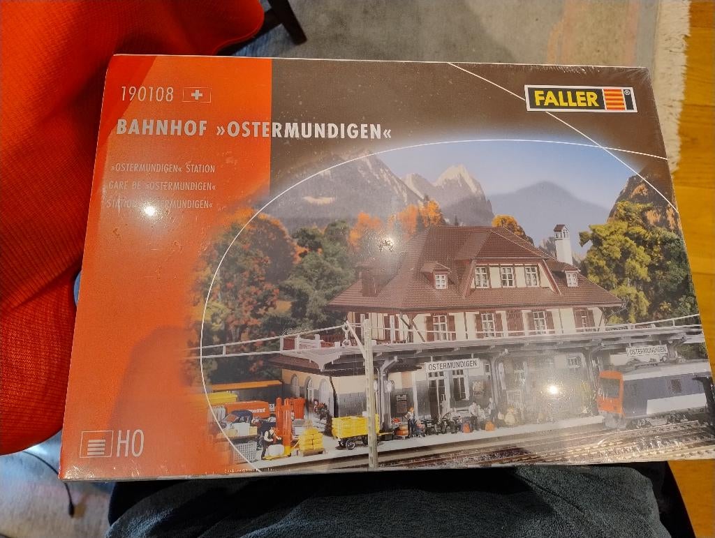 Faller 190108 Bahnhof “Ostermundigen” (H0), Overige merken, Gelijkstroom of Wisselstroom, Brug, Tunnel of Gebouw, Nieuw