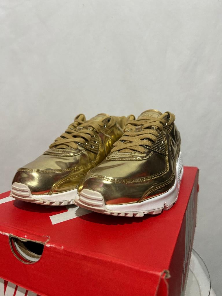 ALS NIEUW! Maat 42,5 - Nike Air Max 90 Metallic Gold, Overige kleuren, Verzenden, Nike, Zo goed als nieuw