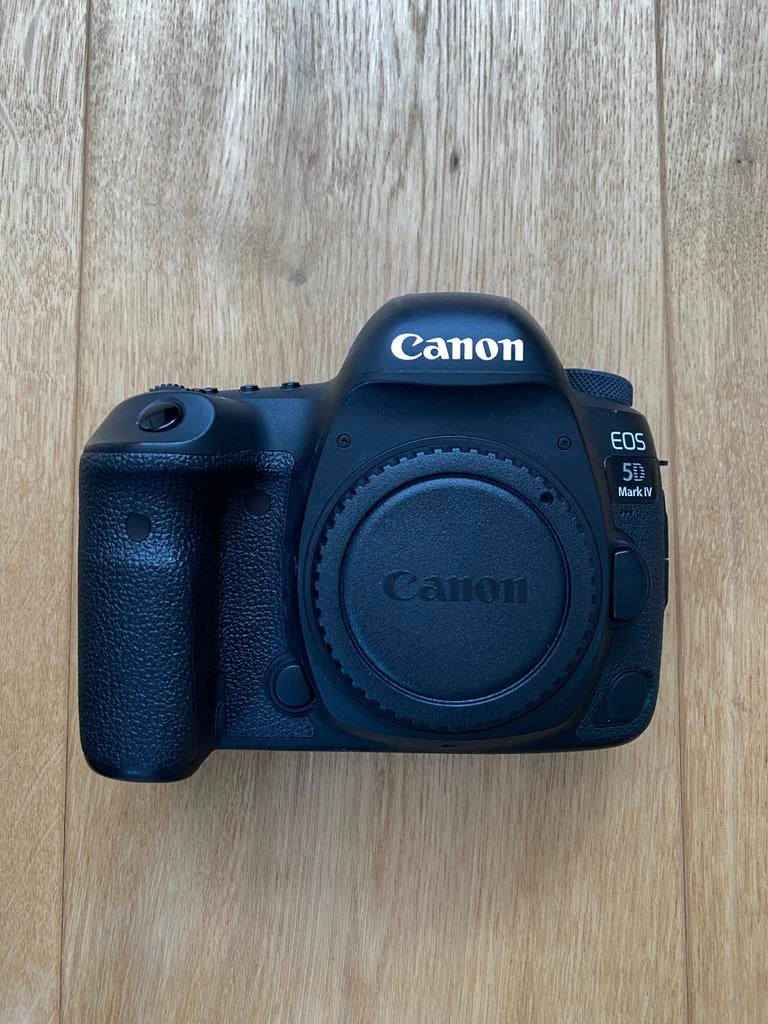 Canon 5D Mark IV - Zo goed als nieuw met accessoires, Ophalen, Spiegelreflex, Canon, Zo goed als nieuw