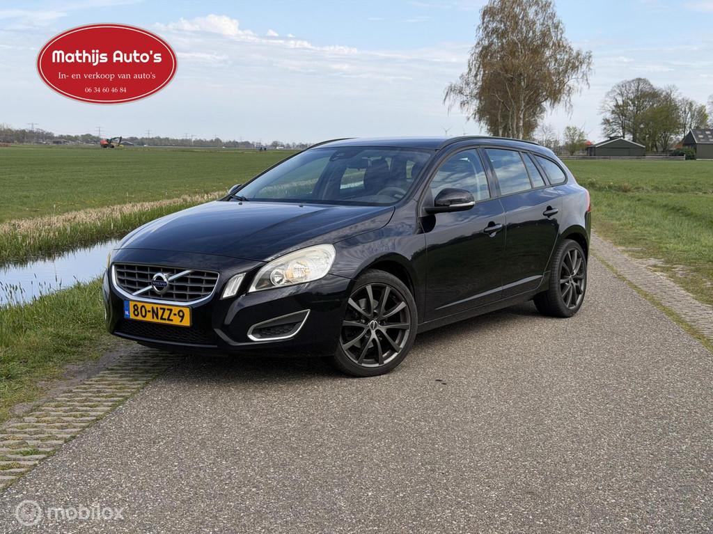 Volvo V60 1.6 T4 Momentum Automaat! Nette staat!, Auto's, 4 cilinders, 179 pk, Zwart, Origineel Nederlands