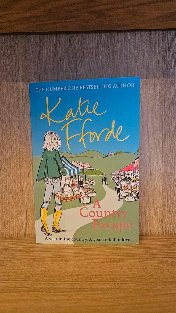 A Country Escape - Katie Fforde (Engels), Boeken, Romans, Zo goed als nieuw, Europa overig, Ophalen of Verzenden
