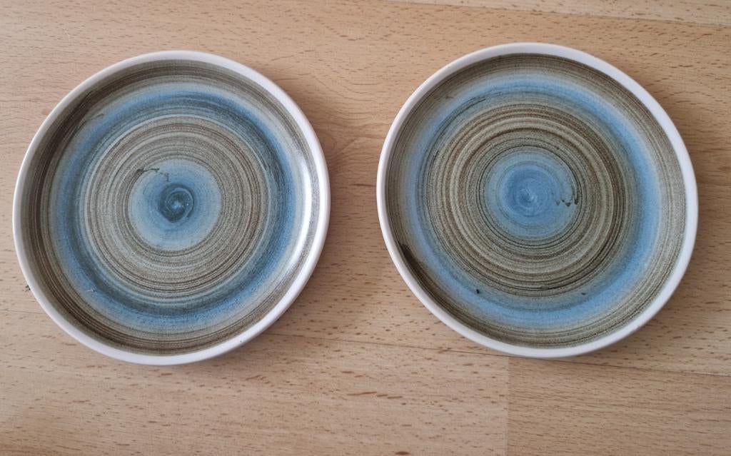 Bordje schotels longchamp france blauw vintage retro 2 stuks, Ophalen of Verzenden, Zo goed als nieuw, Overige stijlen, Bord(en)