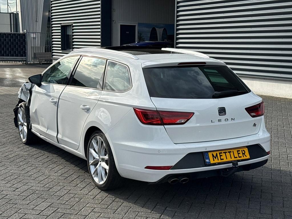 Seat Leon ST 1.4 TSI X-PERIENCE, FR Line, trekhaak, panormad, Voorwielaandrijving, 125 pk, Gebruikt, Euro 6