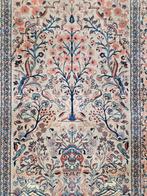 Vintage oosters wol Muskabad vloerkleed floral 138x194cm, Perzisch, Klassiek, Oosters, Onbekend, Ophalen of Verzenden, Zo goed als nieuw