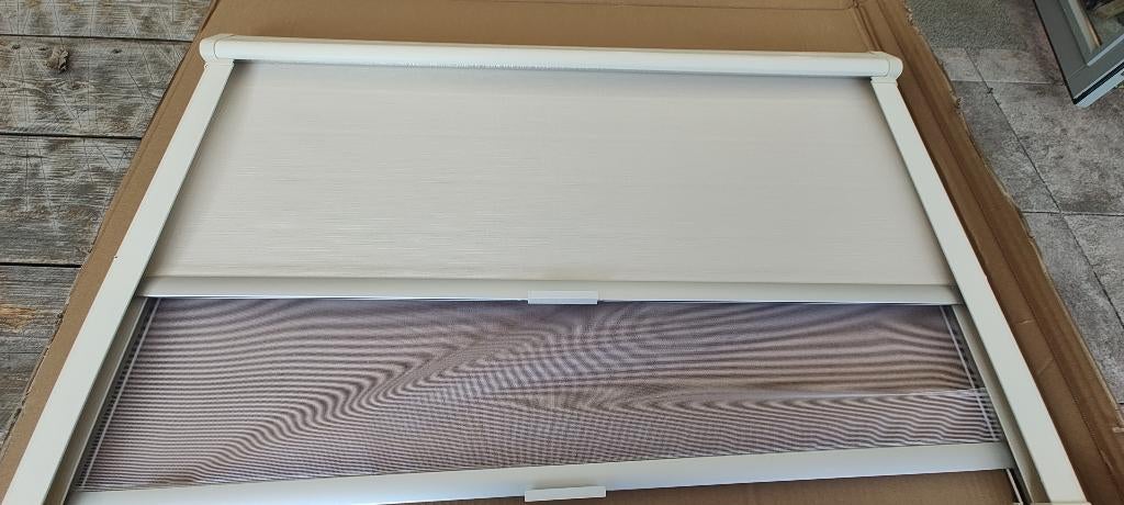 ️ 2x Remis Remiflair I combirollo cream - 97,5 x 62,5 cm, Caravans en Kamperen, Caravan accessoires, Ophalen of Verzenden, Zo goed als nieuw