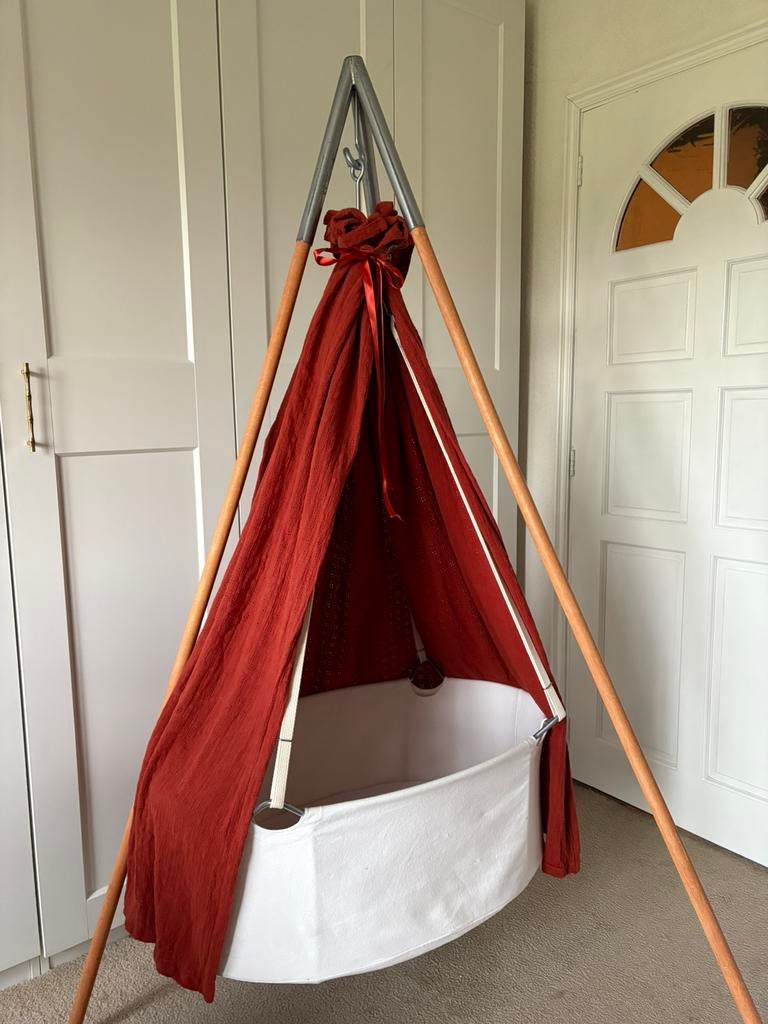 Leander hangwiegje, Kinderen en Baby's, Babywiegjes en Ledikanten, Ophalen, Gebruikt, Wieg