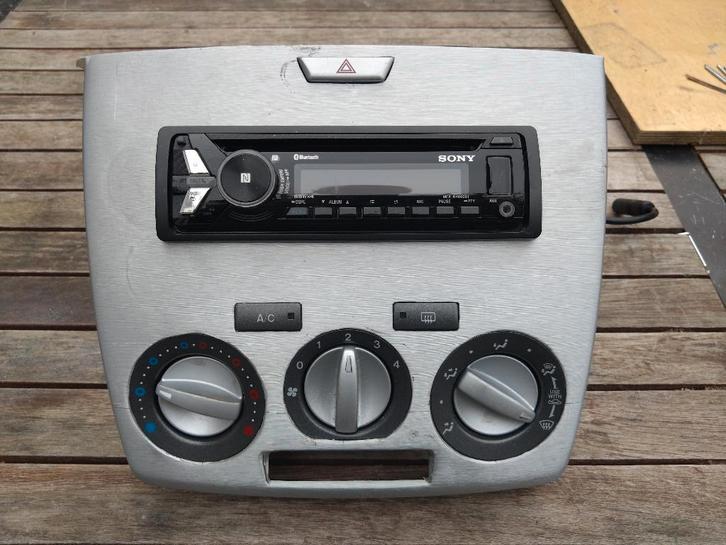 Mazda facia met autoradio Sony, Auto diversen, Autoradio's, Gebruikt, Ophalen