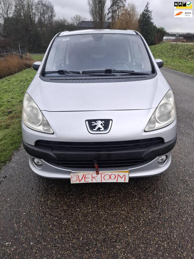 Peugeot 1007 1.4 Sesam Gentry, Auto's, Peugeot, Voorwielaandrijving, 15 km/l, 4 cilinders, Electronic Stability Program (ESP)