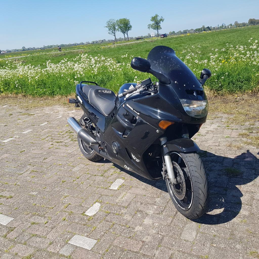 Honda CBR 1000F - Krachtige Toermotor, Motoren, Particulier
