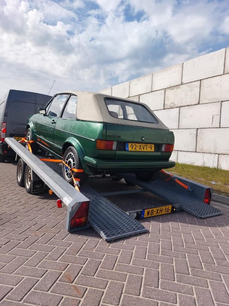 Kantelbare autotrailer te huur autoambulance autotransporter, Diensten en Vakmensen, Verhuur | Auto en Motor, Met chauffeur, Aanhangwagen