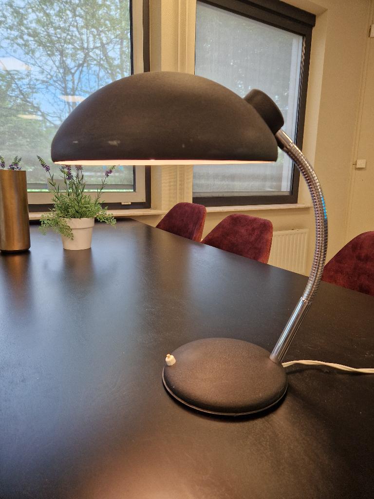 ✅ Vintage bureaulamp Bauhaus 60s – grote kap (27cm), Gebruikt, Bauhaus, Ophalen of Verzenden, Metaal