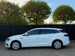 Renault Mégane Estate 1.6 E-Tech Plug-In Hybrid 160 Busines, Gebruikt, 4 cilinders, Wit, Plug-in hybride