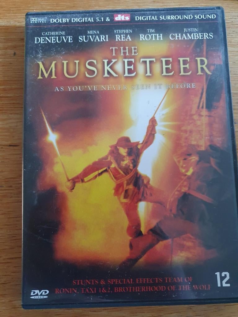 The Musketeer DVD - Actiethriller met Catherine Deneuve, Vanaf 12 jaar, Ophalen of Verzenden, Gebruikt, Actiethriller