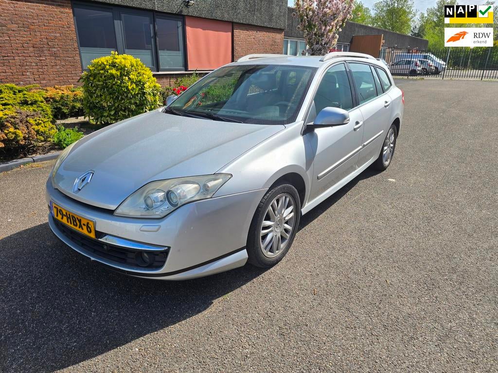 Renault Laguna Estate 2.0 16V T Initiale Airco Boekjes Leer, Auto's, Gebruikt, 4 cilinders, 170 pk, 84 €/maand