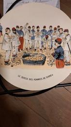 Sarreguemines Frans bord 1905 aardappels soldaten, Ophalen of Verzenden