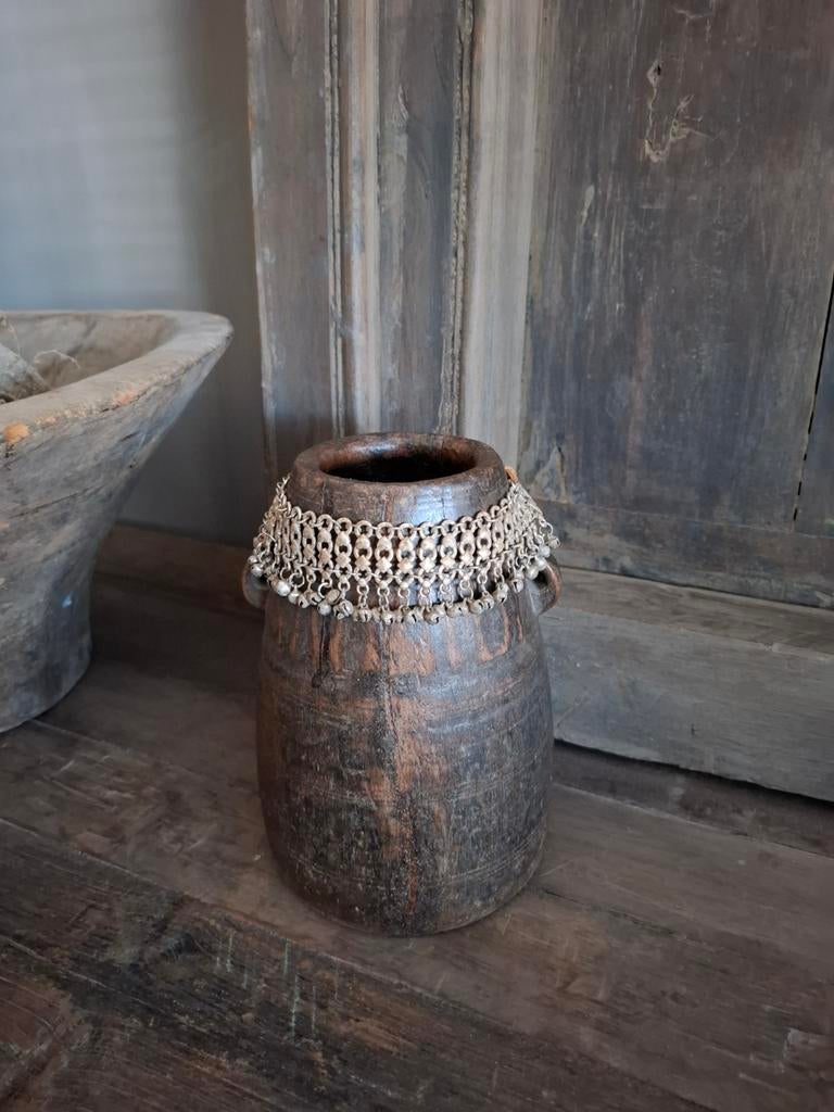 Uniek nepals kruikje met oortjes en ketting Aura Peeperkorn, Ophalen of Verzenden, Nieuw