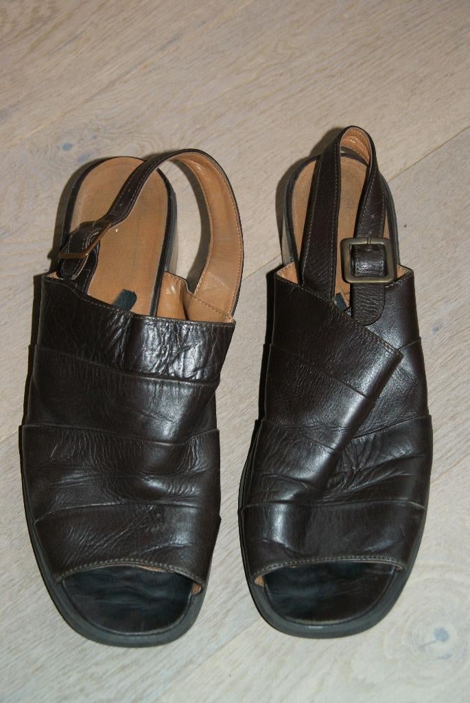 Te koop: Sandaaltjes van Young Time, maat 41, bruin, leder, Bruin, Zo goed als nieuw, Young Time, Sandalen of Muiltjes